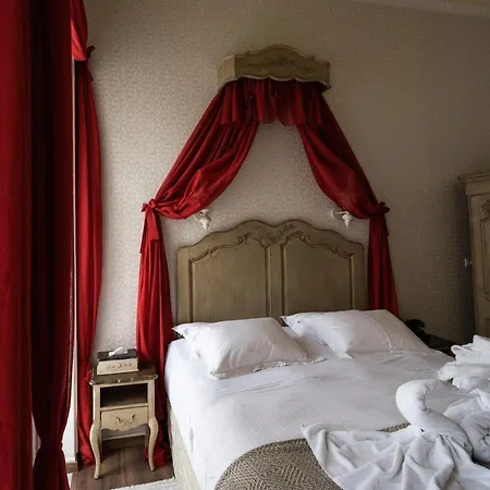 Boutique Anagennisis Hotel 4*