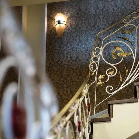 Hotel Boutique Anagennisis Pyrgos (Elis)