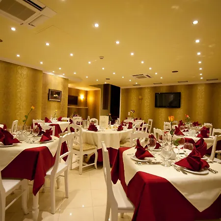 Boutique Anagennisis Hotel Pírgos