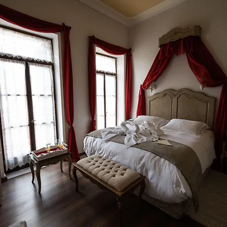 Boutique Anagennisis